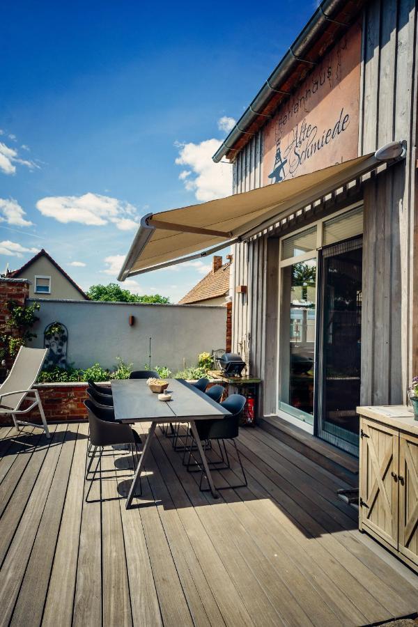 Alte Schmiede Mit Sauna, Pool Und Whirpool Im Aussenbereich Schoenstes Ferienhaus Der Lausitz Elsterheide Exterior foto