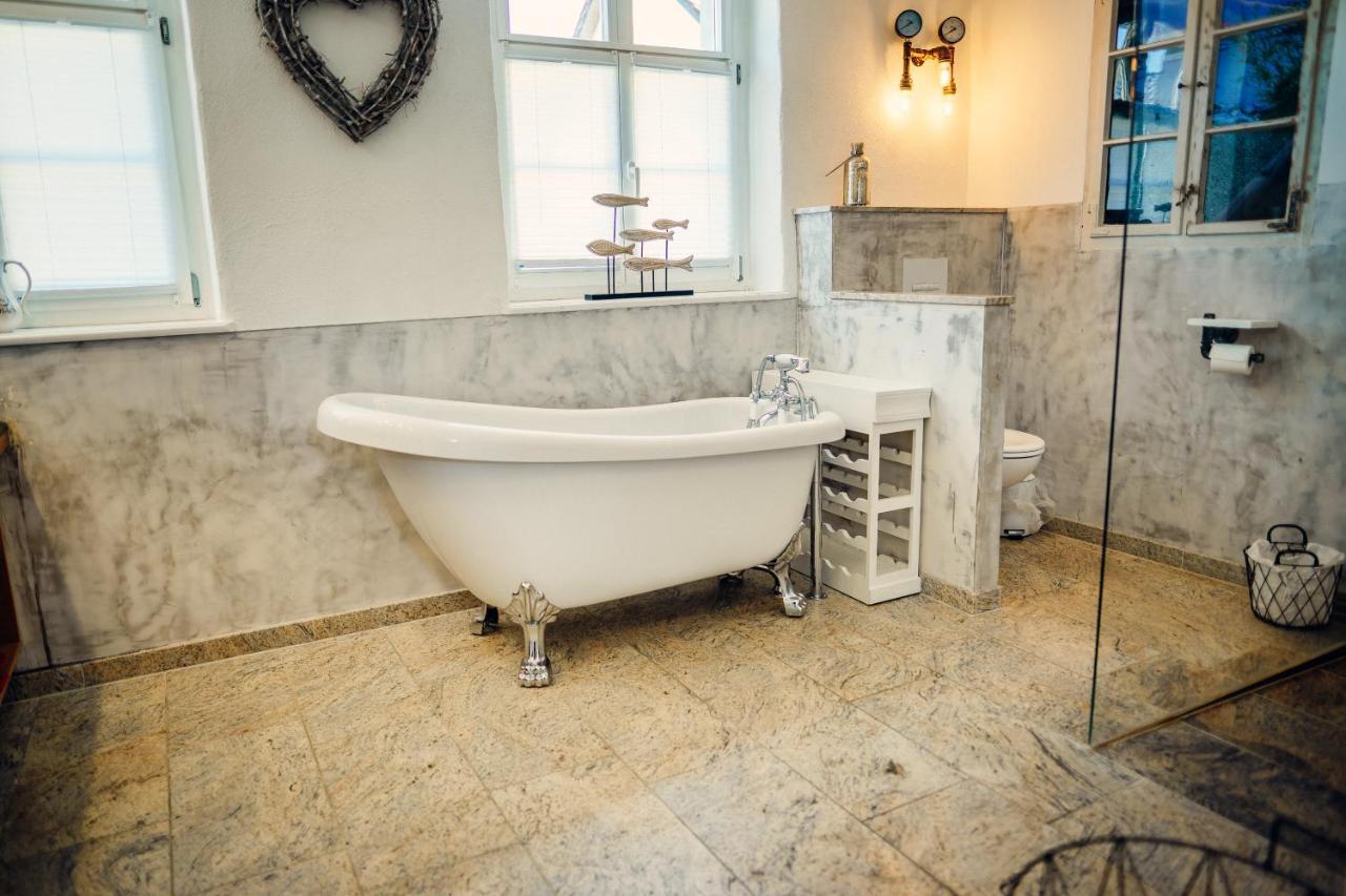 Alte Schmiede Mit Sauna, Pool Und Whirpool Im Aussenbereich Schoenstes Ferienhaus Der Lausitz Elsterheide Exterior foto