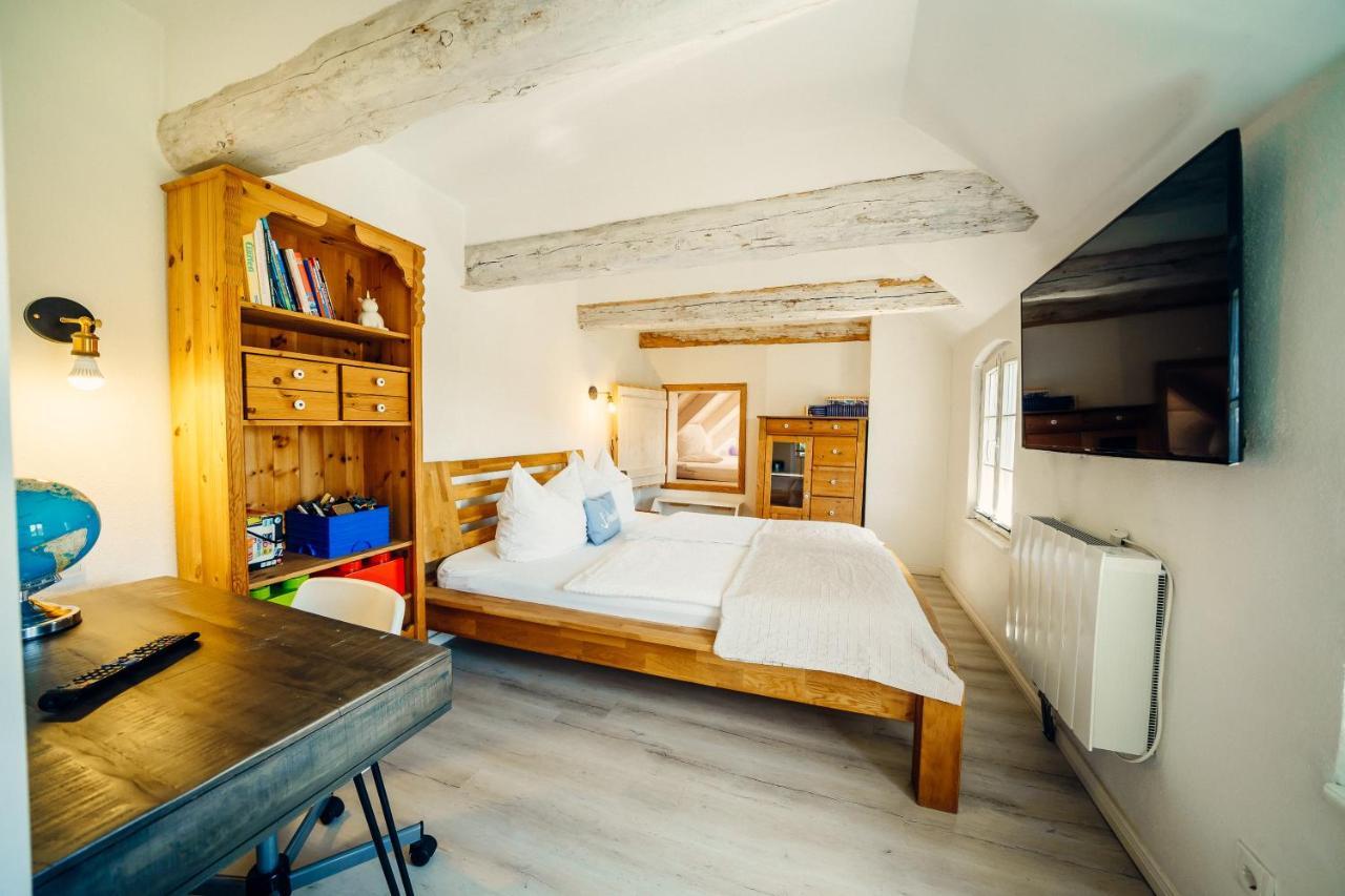 Alte Schmiede Mit Sauna, Pool Und Whirpool Im Aussenbereich Schoenstes Ferienhaus Der Lausitz Elsterheide Exterior foto