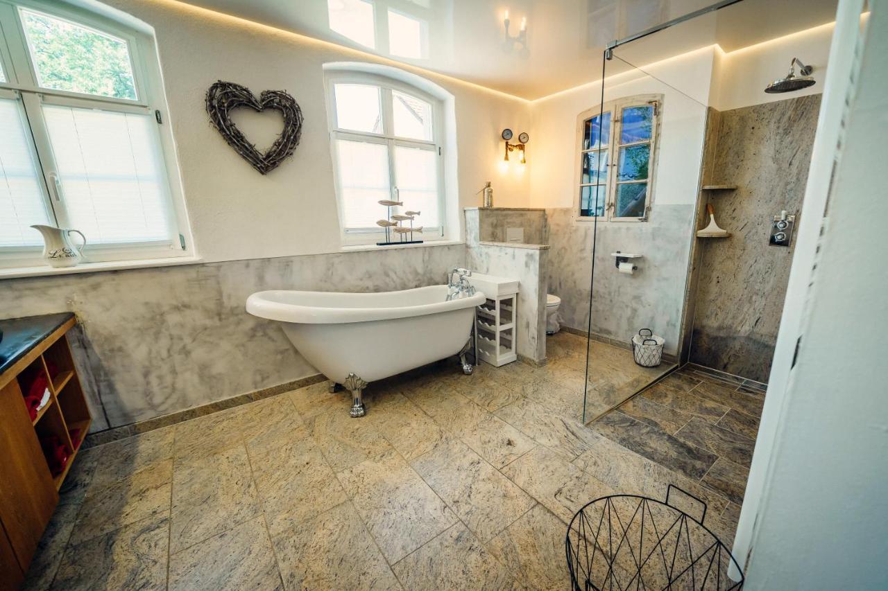 Alte Schmiede Mit Sauna, Pool Und Whirpool Im Aussenbereich Schoenstes Ferienhaus Der Lausitz Elsterheide Exterior foto