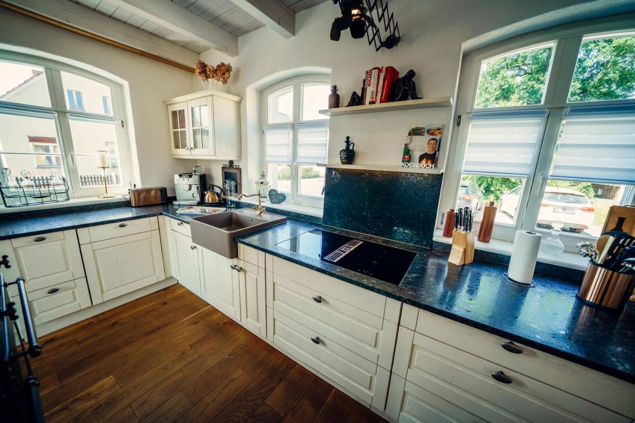 Alte Schmiede Mit Sauna, Pool Und Whirpool Im Aussenbereich Schoenstes Ferienhaus Der Lausitz Elsterheide Exterior foto